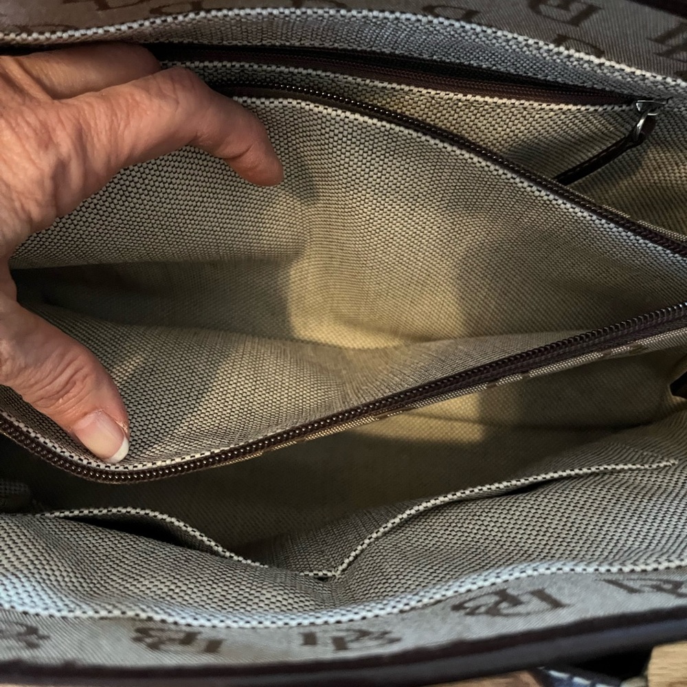 Dooney & Bourke Signature Canvas Satchel, Excellent - Picture 11 of 16